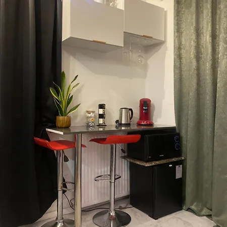 Eden Place Motel para Casais *